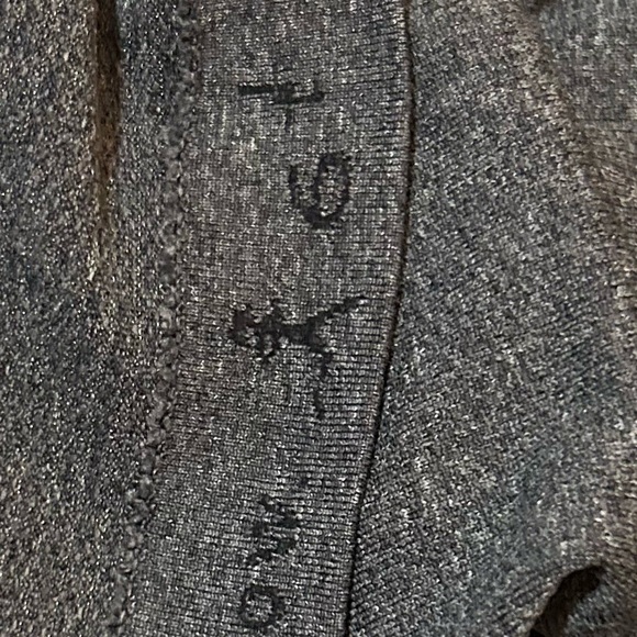 Lululemon Athletica V Neck Run Swiftly Tech Short Sleeve Workout Gym Shirt - Picture 9 of 9